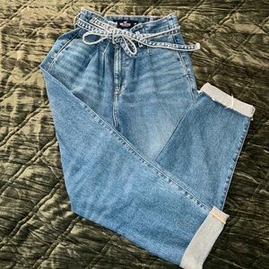 Hollister BoyFriend Jeans